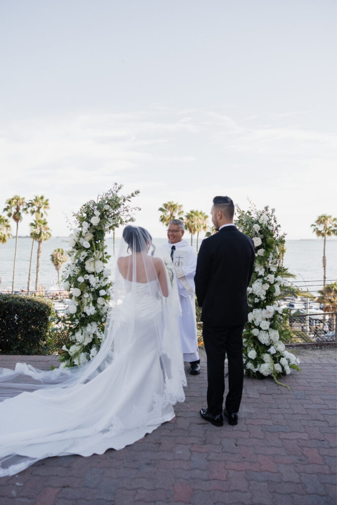 Waterfront wedding ceremony at the Long Beach Museum of Art.