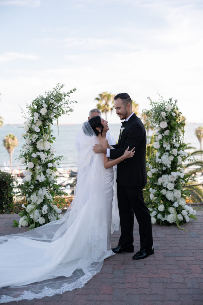 Waterfront wedding ceremony at the Long Beach Museum of Art.