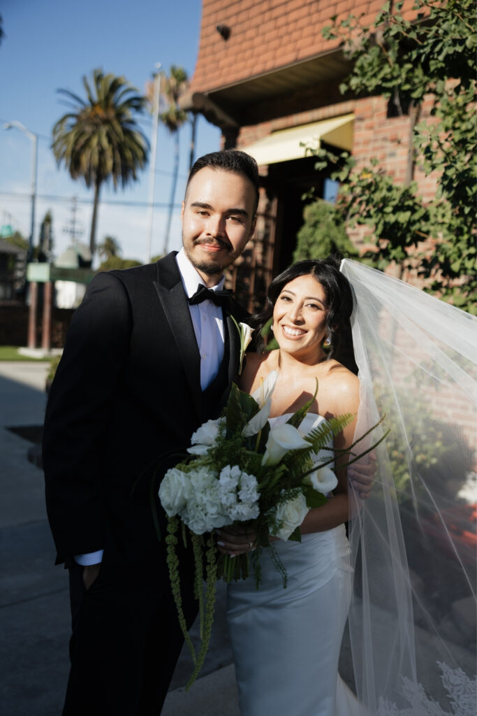 Bride and groom at the Long Beach Museum of Art.